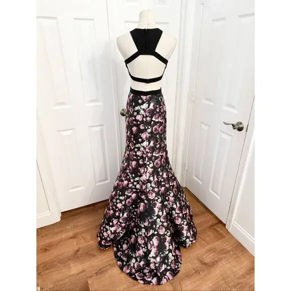 Camille La Vie Rhinestone Cutout Floral Halter Trumpet Prom Maxi Dress Gown 0 - Picture 4 of 8